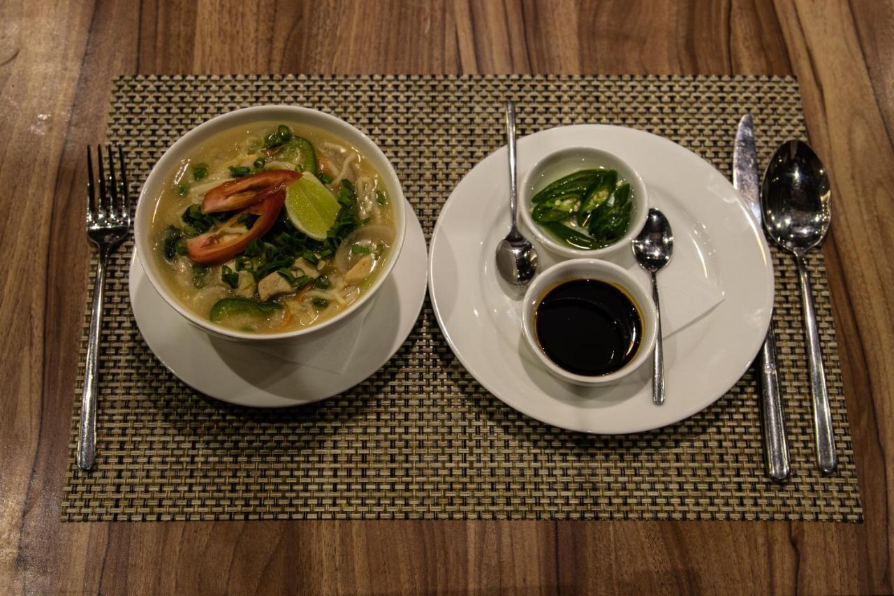 Hotel Kausi โพคารา ภายนอก รูปภาพ